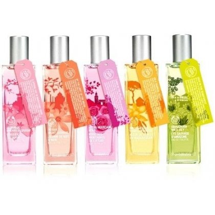 Scents Of The World / Parfums Du Monde